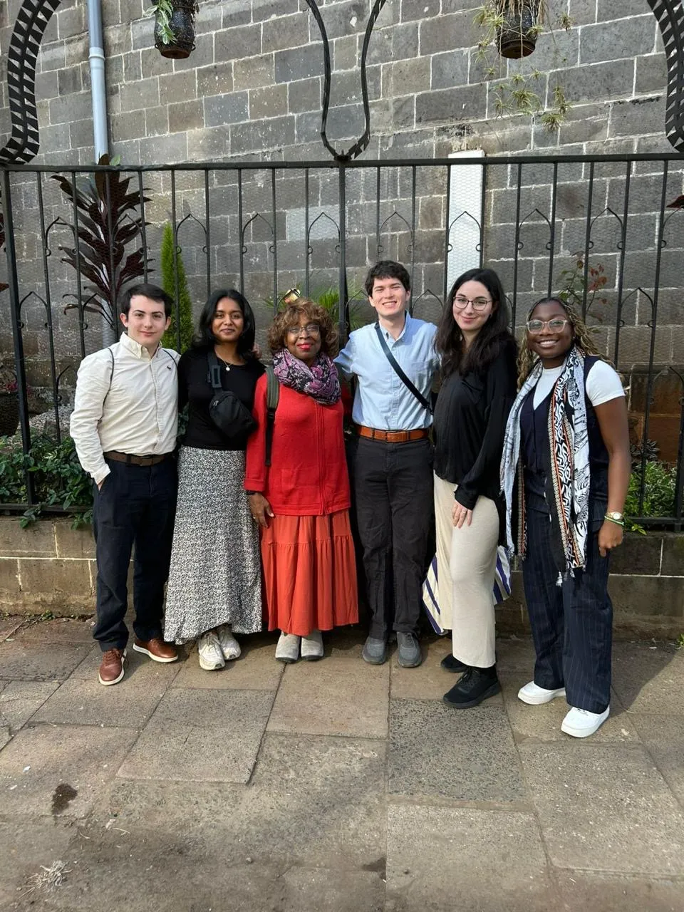 Fellows visit a mosque. 